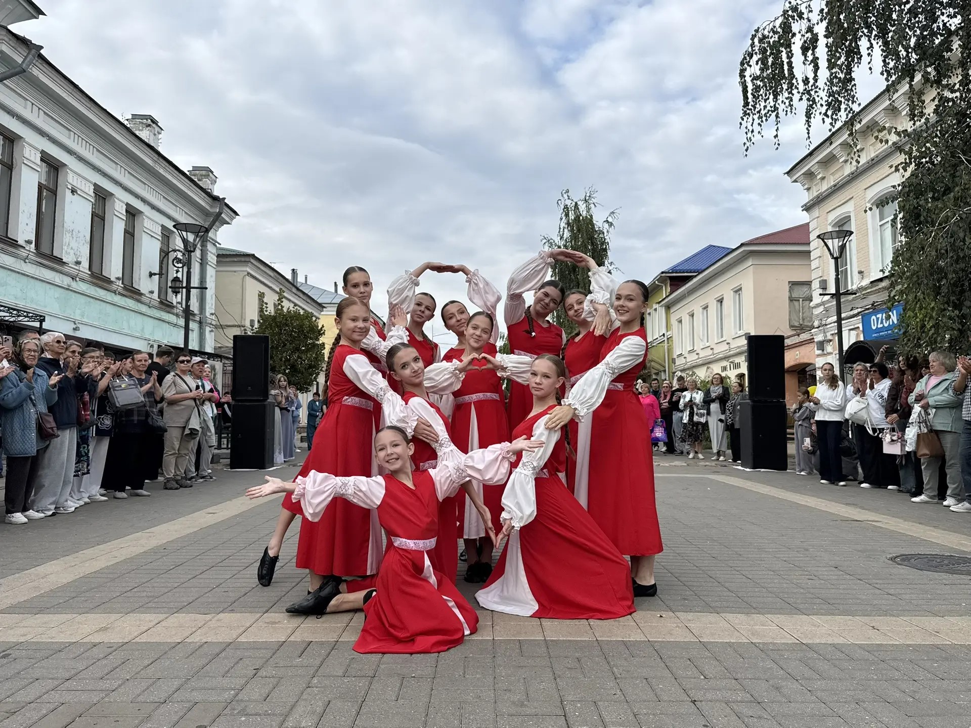 Показ дизайнеров Ельца